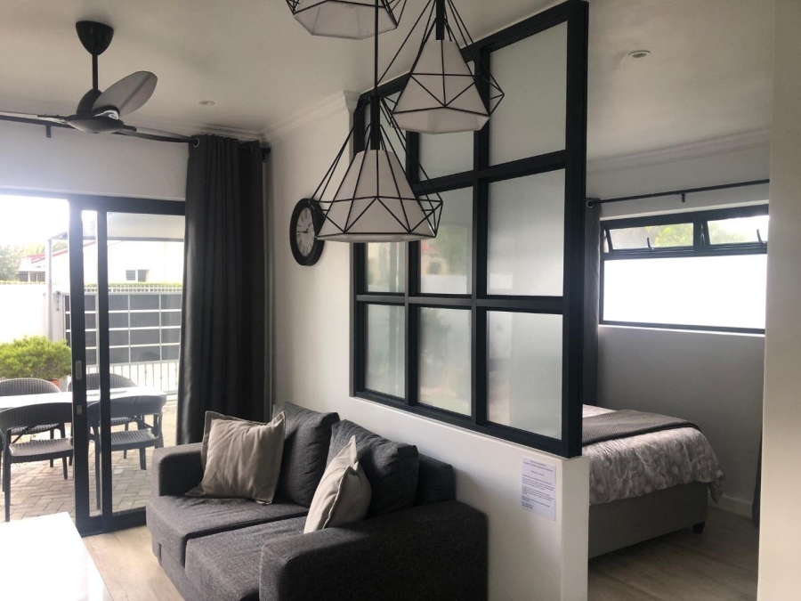 To Let 1 Bedroom Property for Rent in Northcliff Western Cape